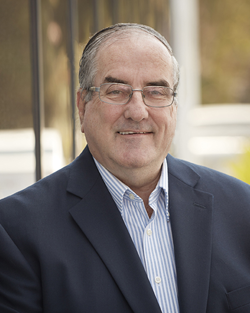 <b>Joe Charest</b><br>Senior Strategic Advisor</br>